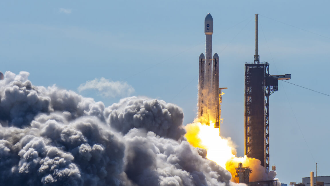 Space Force Incar Peluncuran Roket $30 Miliar, Gimana Nih?