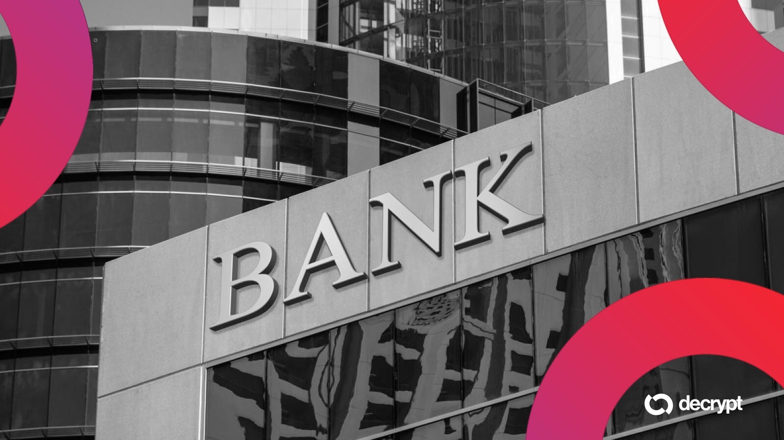 Bank Kecil Gugat OCC Soal 'Pintu Samping' Kripto, Serius Nih?
