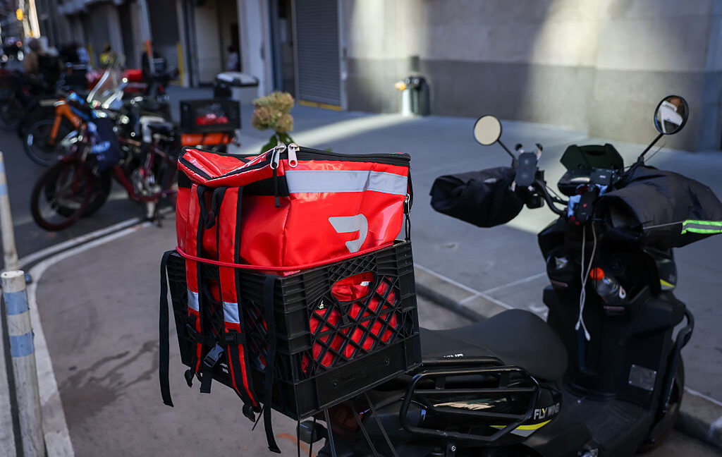 AI Agent Pesan Makan di DoorDash? Cuma Ratusan Orang, CEO Bilang 'Sangat Rendah'